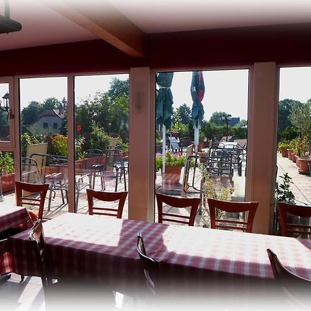 Hotel Lindenberger Hof Ahrensfelde Eksteriør billede