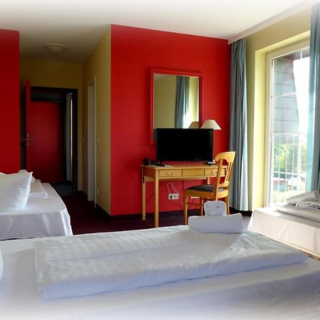 Hotel Lindenberger Hof Ahrensfelde Eksteriør billede
